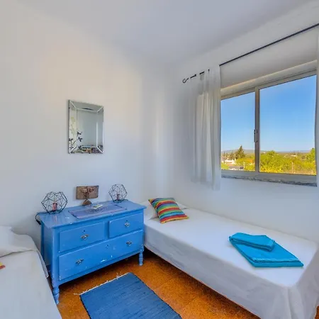 Ceu Azul - Elevated With Stunning Views And Big Garden - Somewhere Special Ferienhaus *