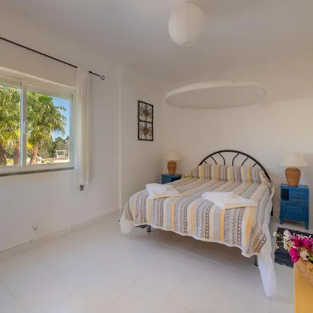 Ferienhaus Ceu Azul - Elevated With Stunning Views And Big Garden - Somewhere Special